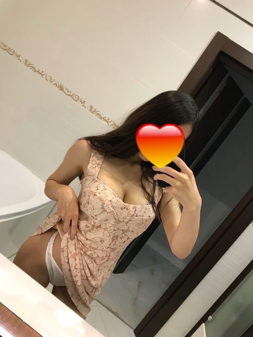 Kapalı Narlıdere Escort